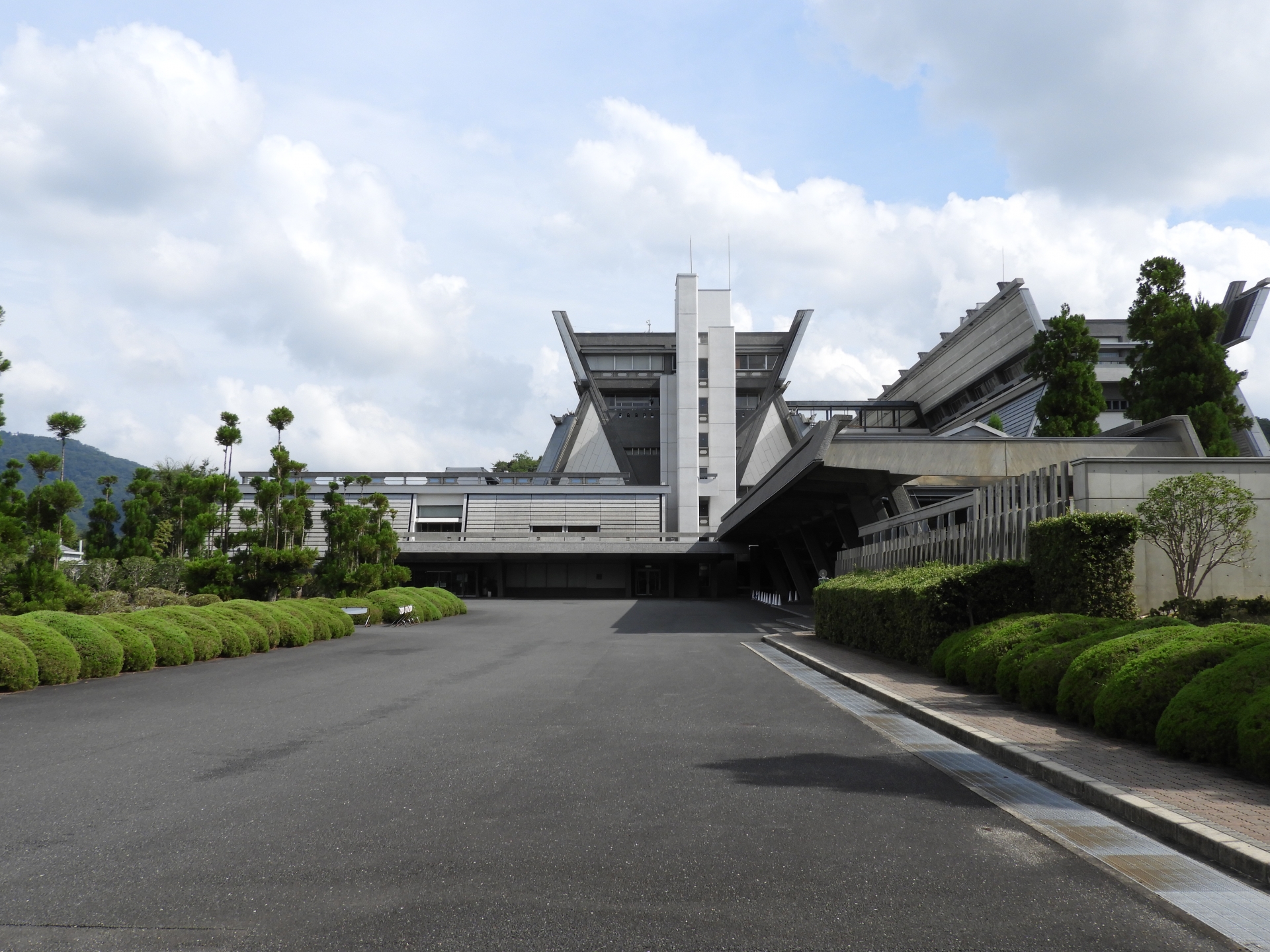 国立京都国際会館