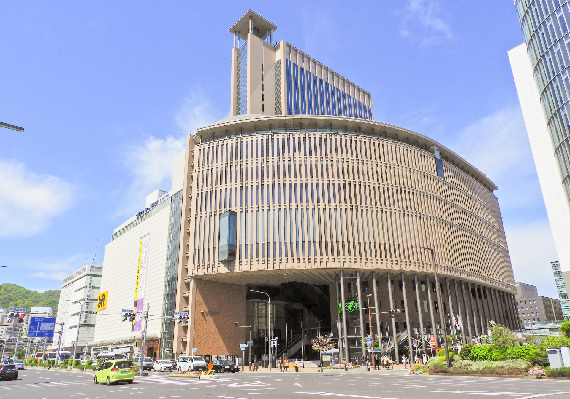 神戸国際会館こくさいホール